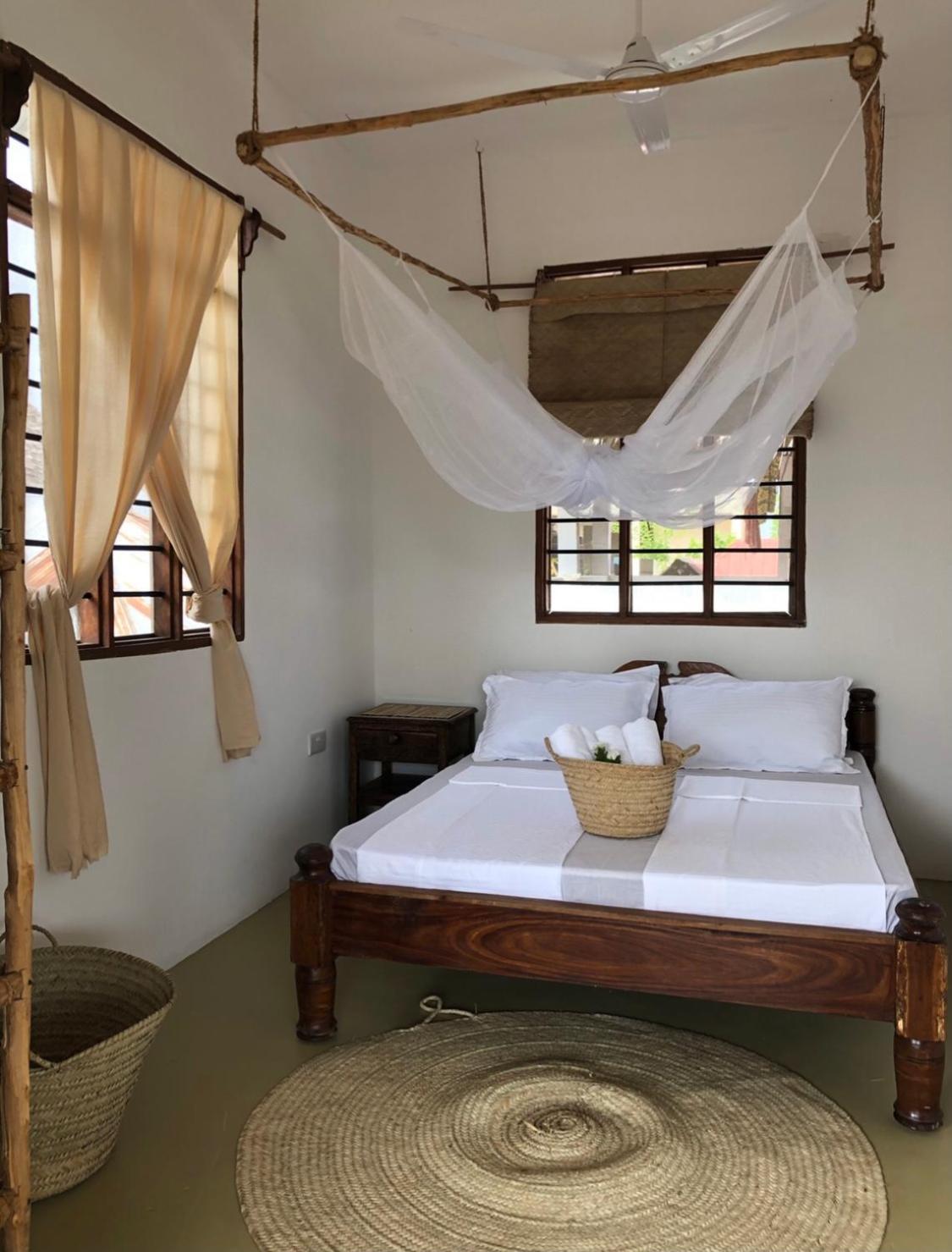 Mlango Paje House II Bed & Breakfast Dış mekan fotoğraf