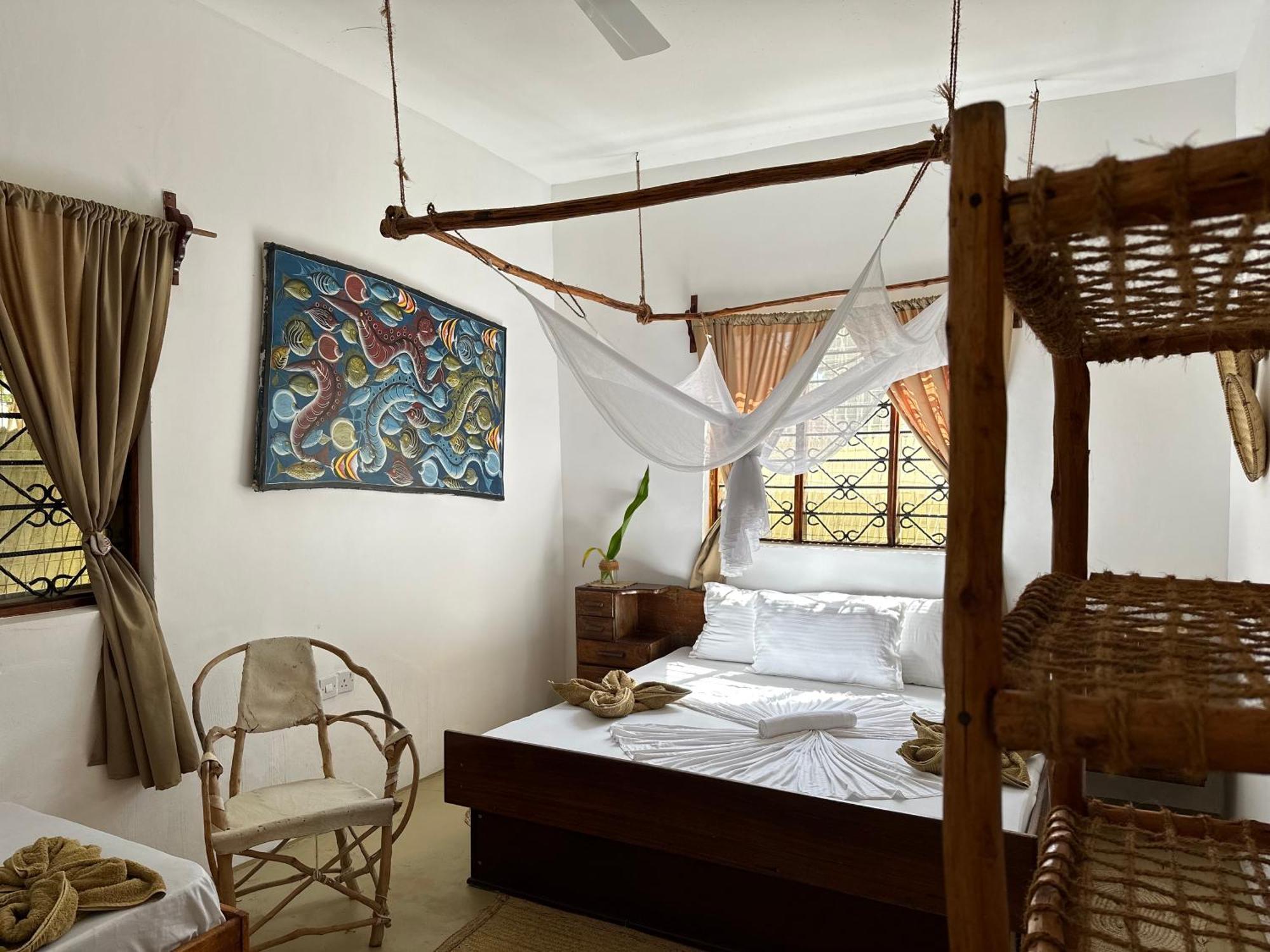 Mlango Paje House II Bed & Breakfast Dış mekan fotoğraf