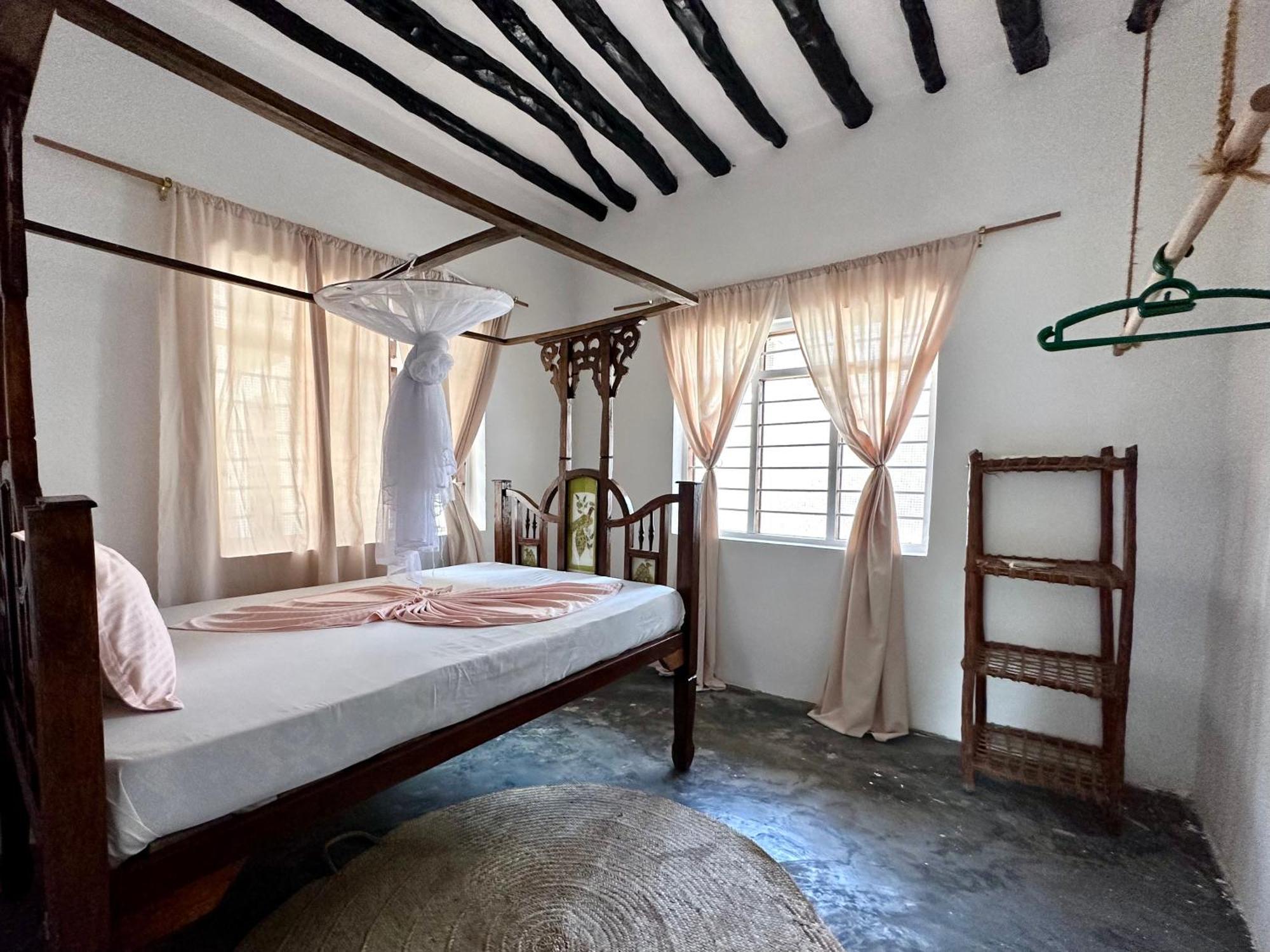 Mlango Paje House II Bed & Breakfast Dış mekan fotoğraf