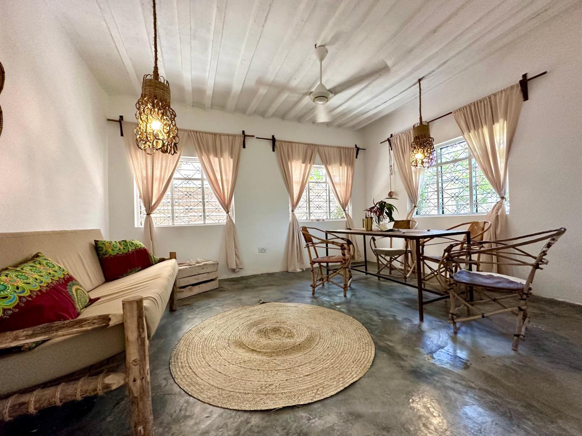 Mlango Paje House II Bed & Breakfast Dış mekan fotoğraf